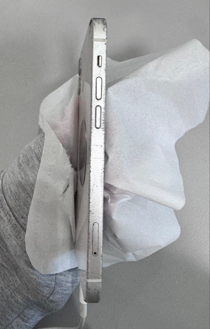 津*田様 iPhone12 128GB 画面背面割れあり、背面カメラ作動しない