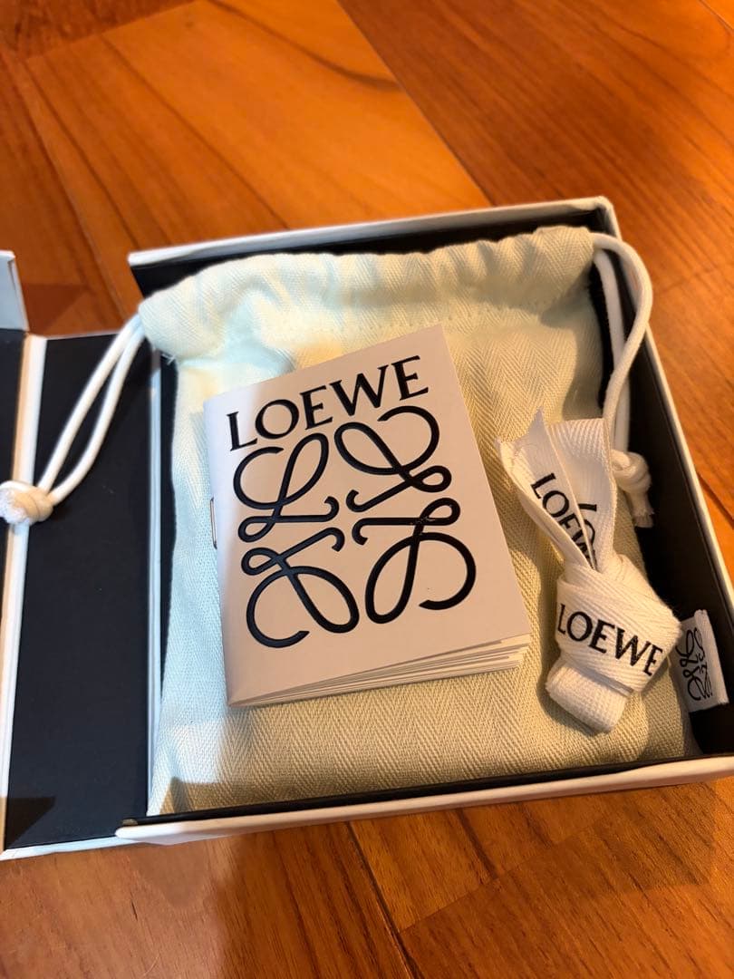 ロエベ LOEWE カードケース　財布　ケース