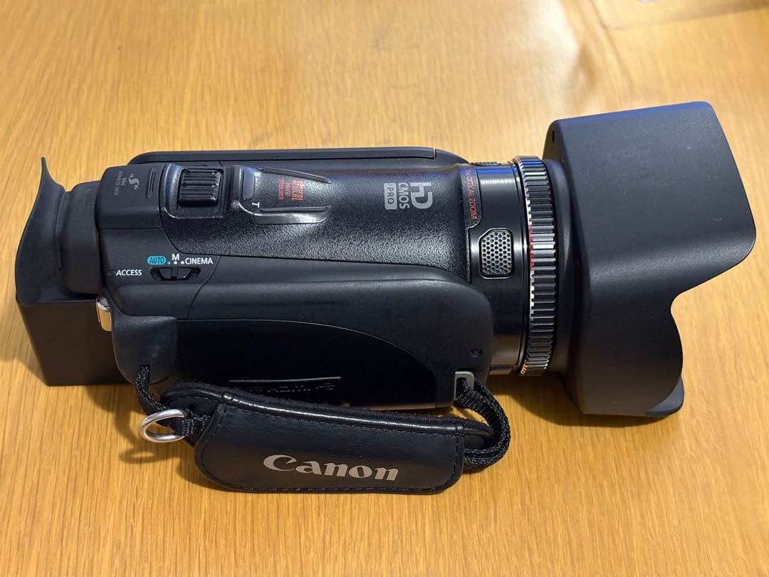 Canon iVIS HF G20 業務用ビデオカメラ アクセサリー多数付属