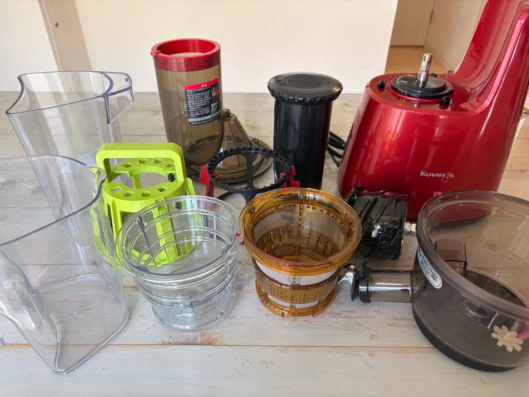 kuvings クビンス　ホールスロージューサー JSG-721