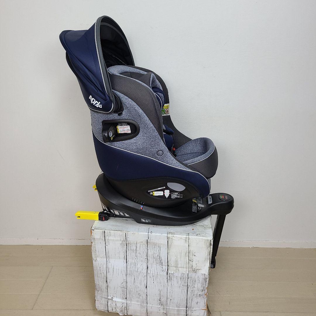 か*た様 美品　チャイルドシート　 ISOFIX　　ジュニアシート　クルリラ A