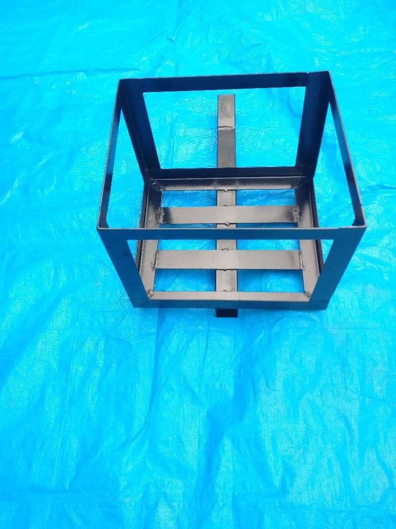 ヒッチメンバー用！灯油缶ラック・キャリア！ポリタンク