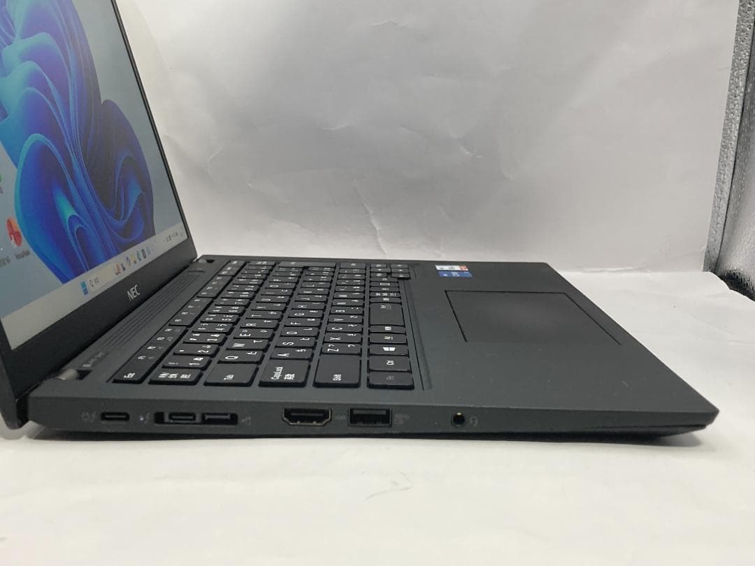 NEC LAVIE 13.3型 i5第11世代 SSD512GB Win11