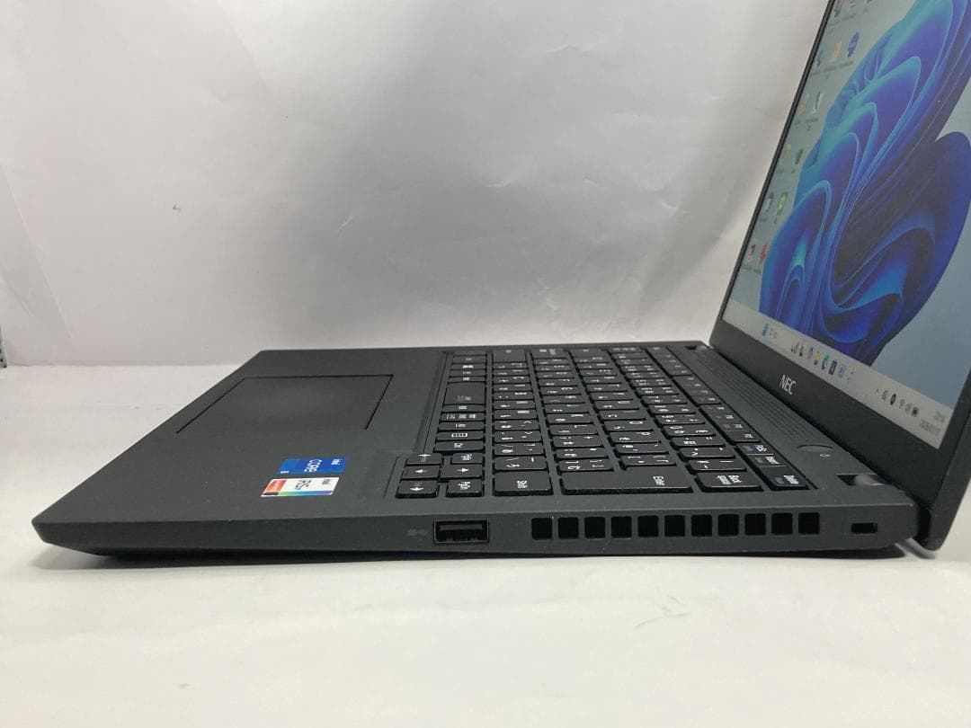 NEC LAVIE 13.3型 i5第11世代 SSD512GB Win11