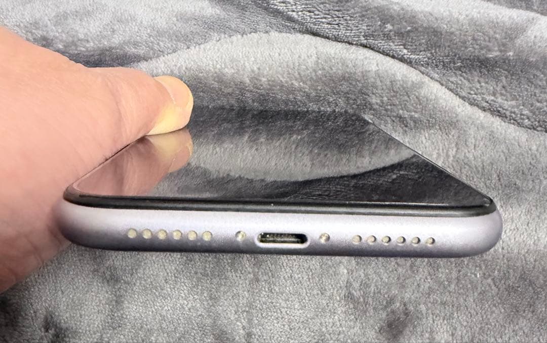 iPhone 11 パープル 本体 256GB SIMフリー 中古