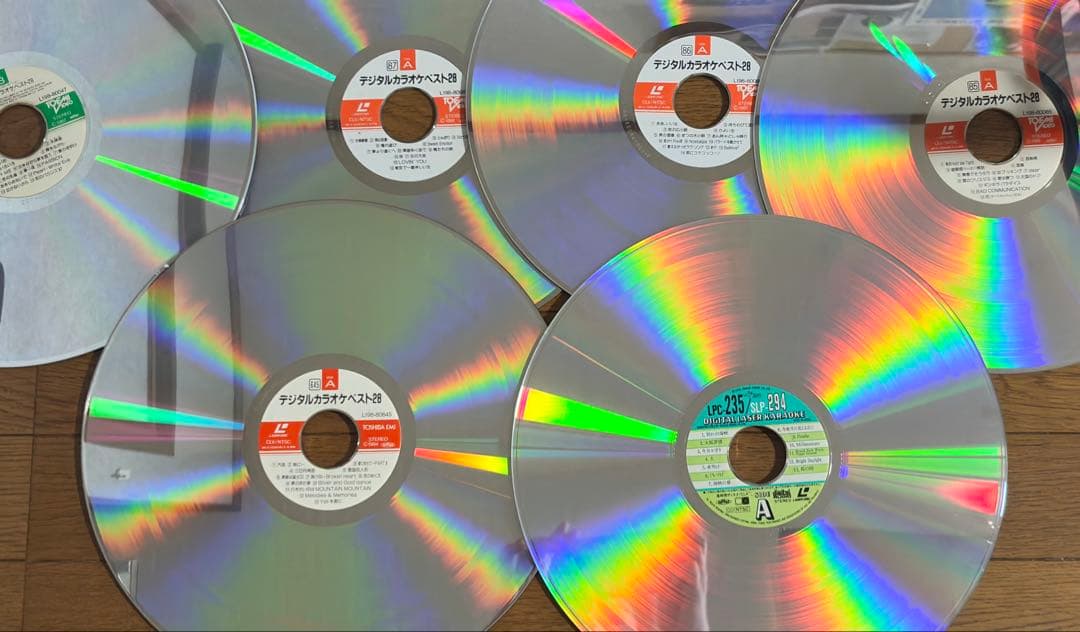 カラオケレーザーディスク248枚