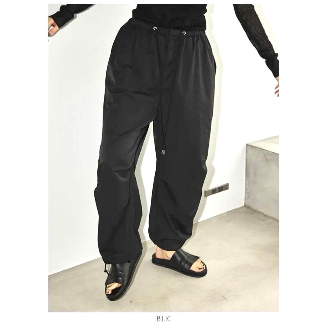 美品トゥデイフルボーイフレンドナイロンパンツ36黒　 emmiビームスボーイ