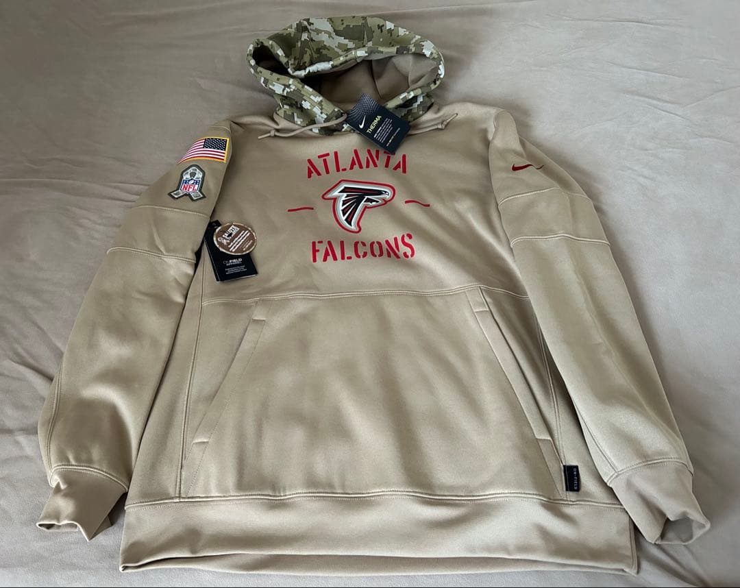 新品 アトランタ ファルコンズ Salute to Service パーカー