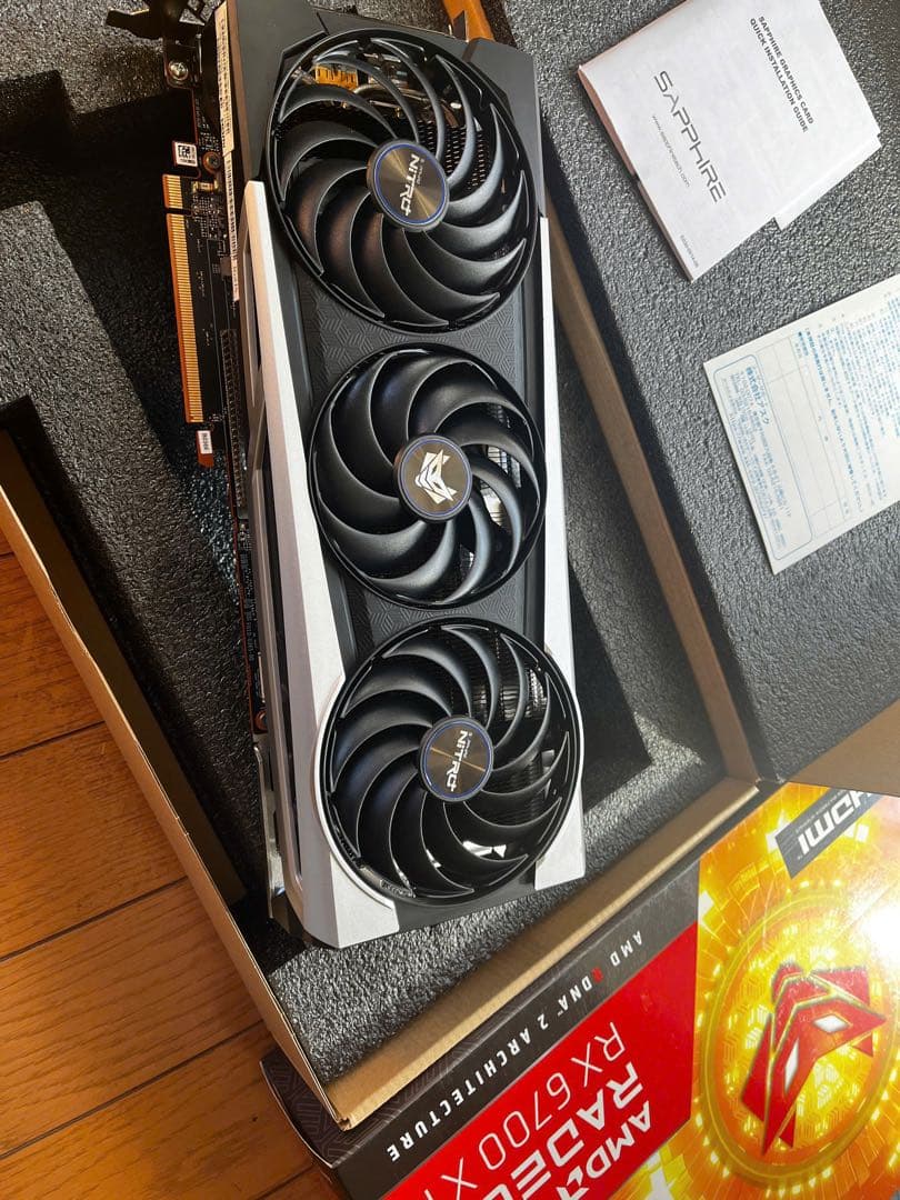 グラフィックボード・グラボ・ビデオカード Saphire RX6700XT 12GB Nitro+