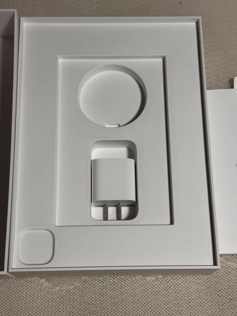 iPad Pro 11インチ 第3世代 M1チップ スペースグレー