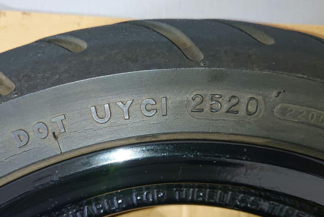 【送料込み】シグナスX ４型５型 前後タイヤホイール【中古品】