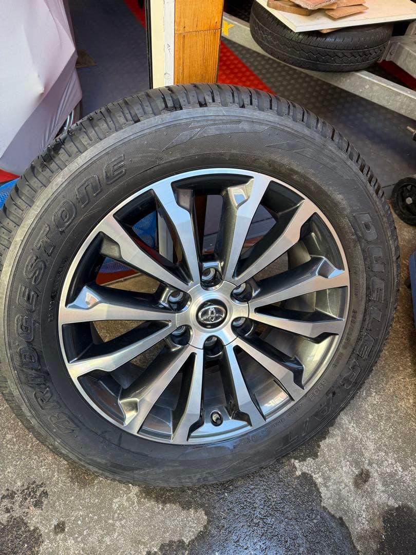 送料込みプラド150後期　純正19インチホイール4本セット