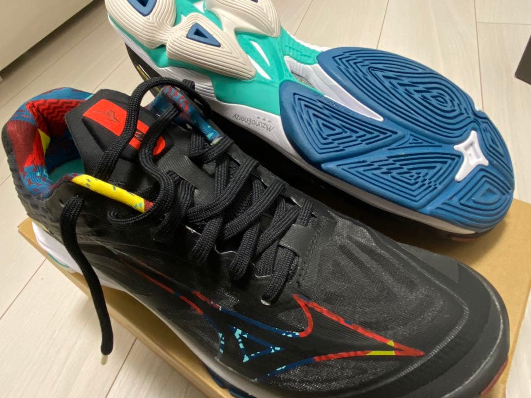 【定価14,300円】Mizuno バレーボールシューズ　27.0cm