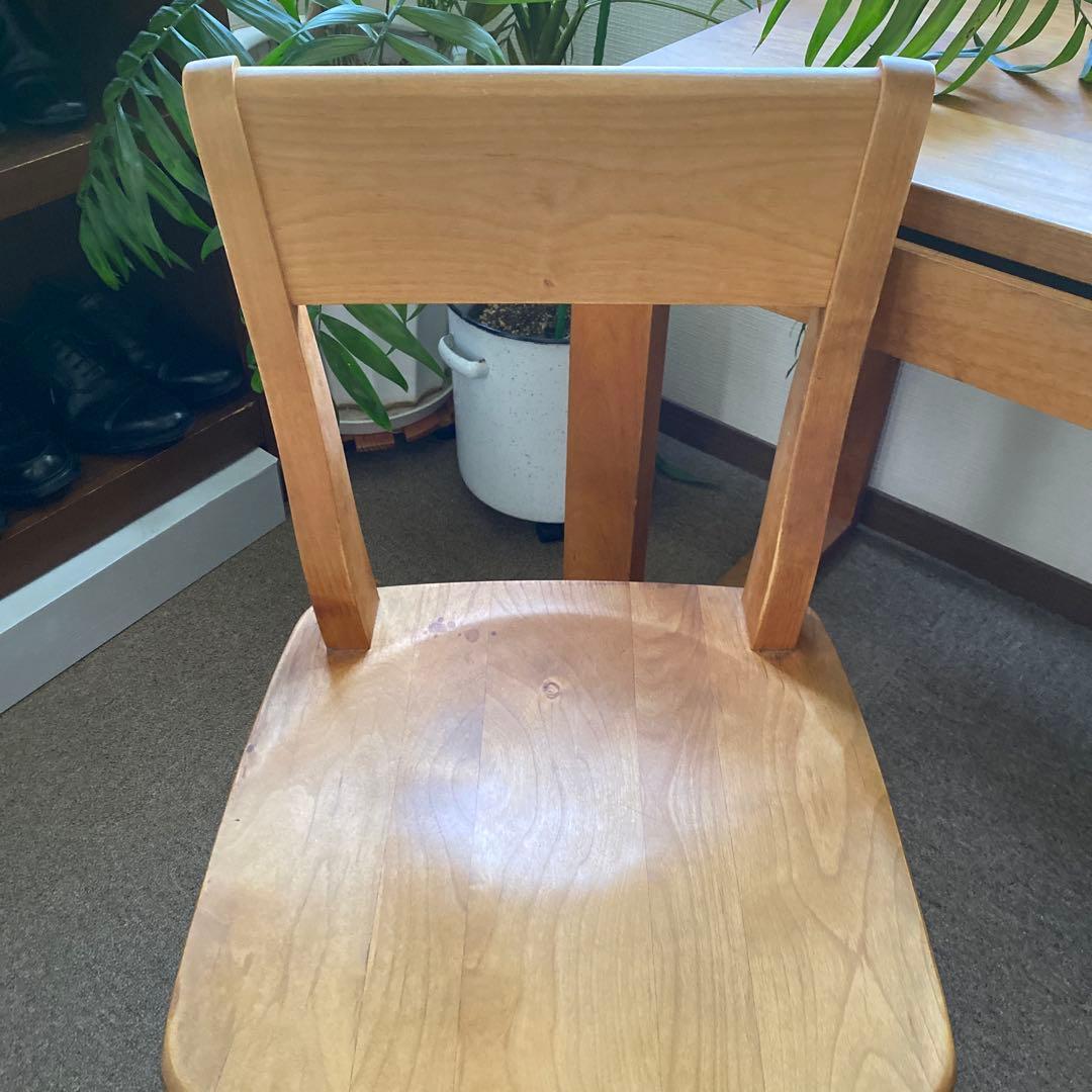 イクスス　ikususu デスクチェア　学習チェア　無垢アルダー材キャスター付き