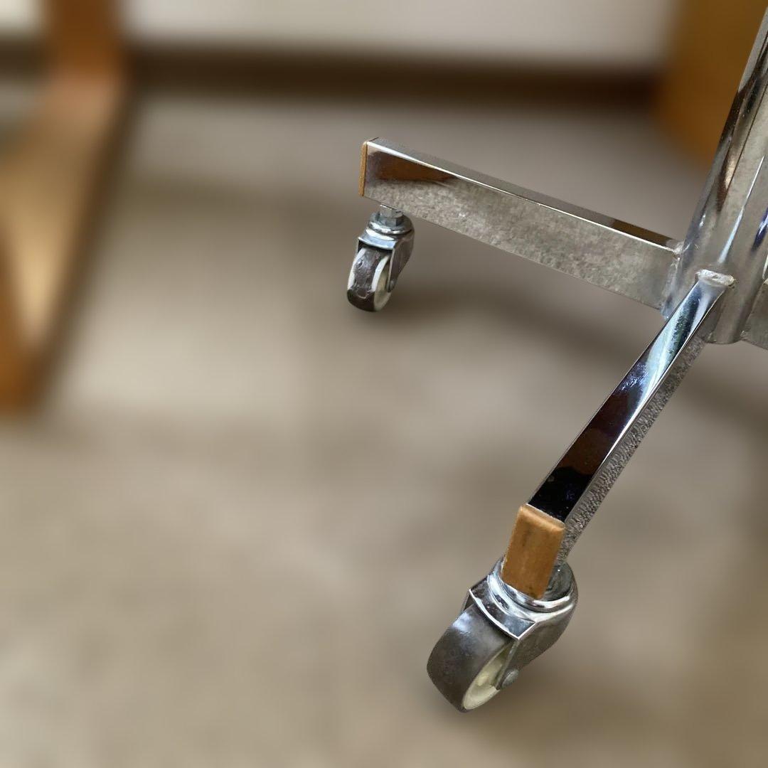 イクスス　ikususu デスクチェア　学習チェア　無垢アルダー材キャスター付き