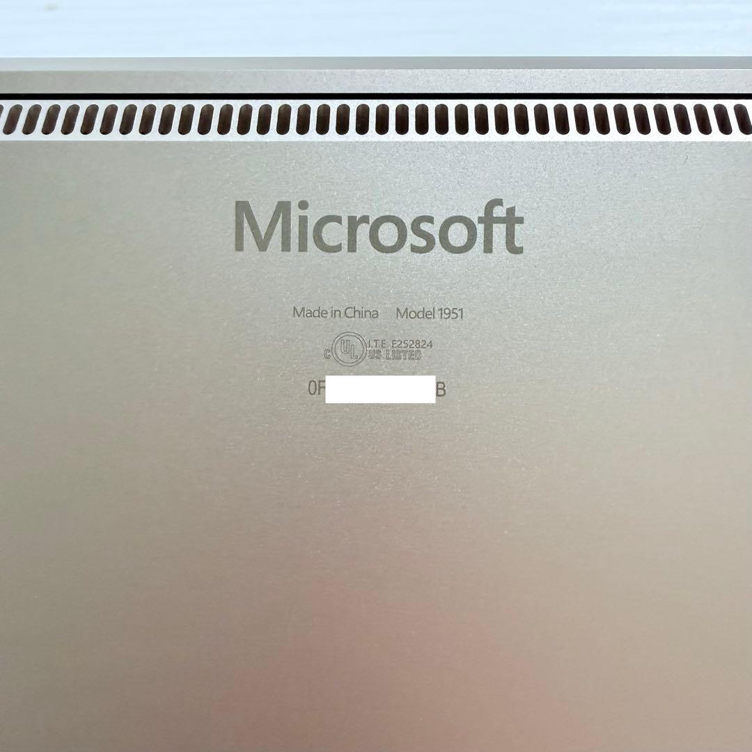 Surface Laptop 5 i5-1235U 8GB 512GB起動確認済