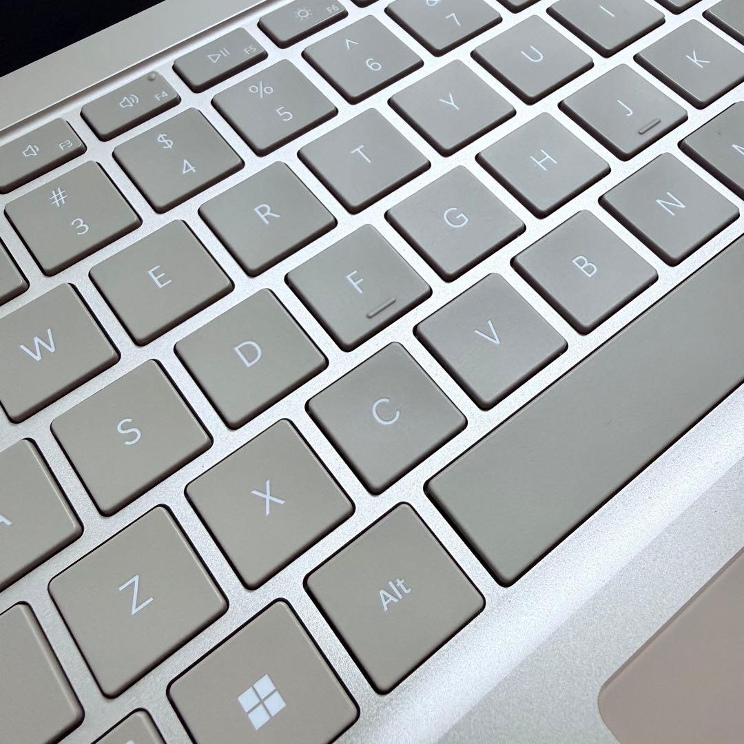 Surface Laptop 5 i5-1235U 8GB 512GB起動確認済