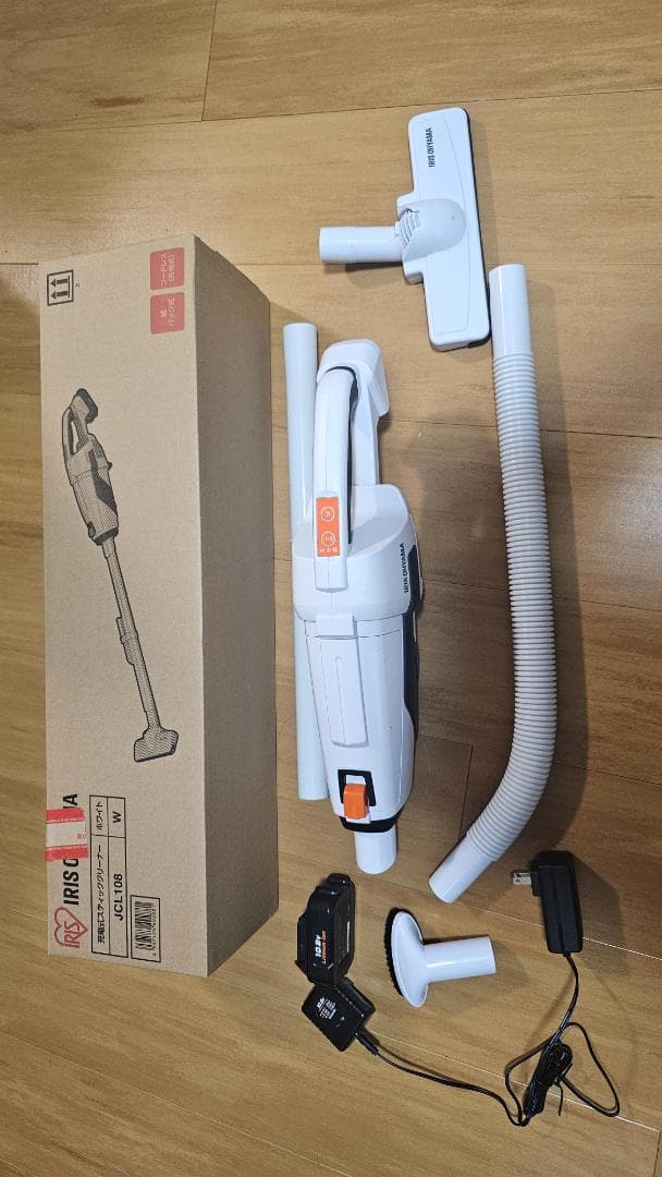 アイリスオーヤマ スティッククリーナー JCL108