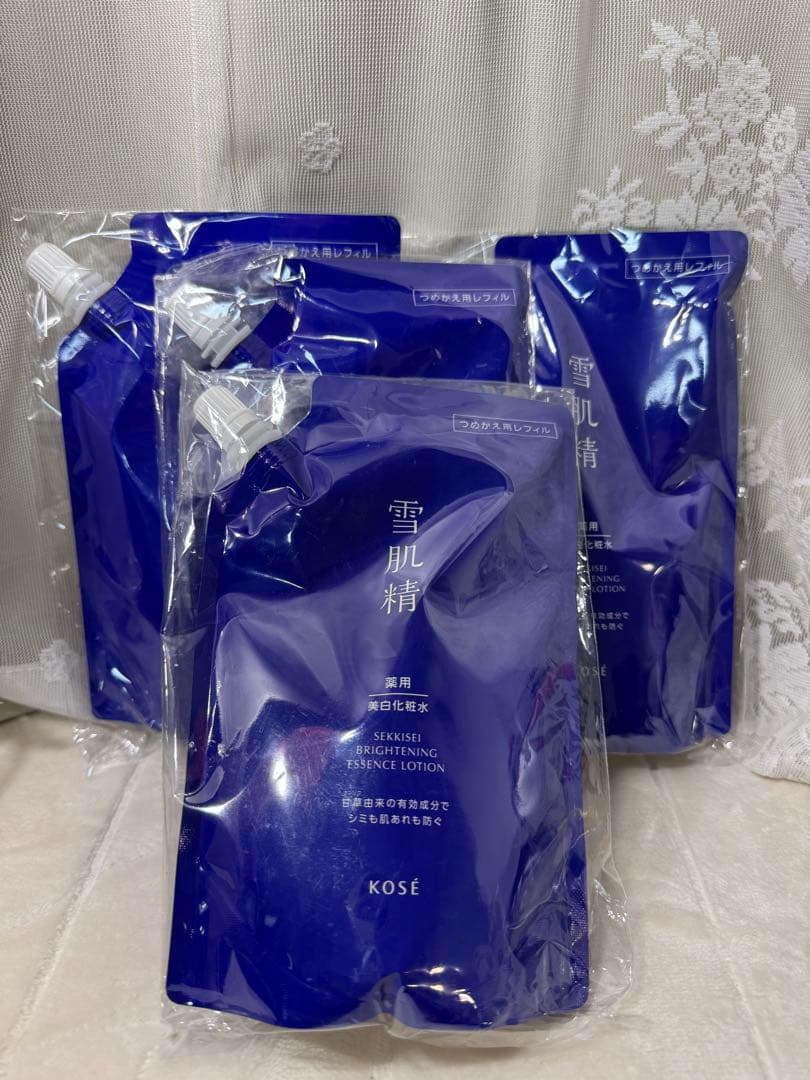 薬用雪肌精 ブライトニング エッセンス ローション つめかえ用 310mL 4袋