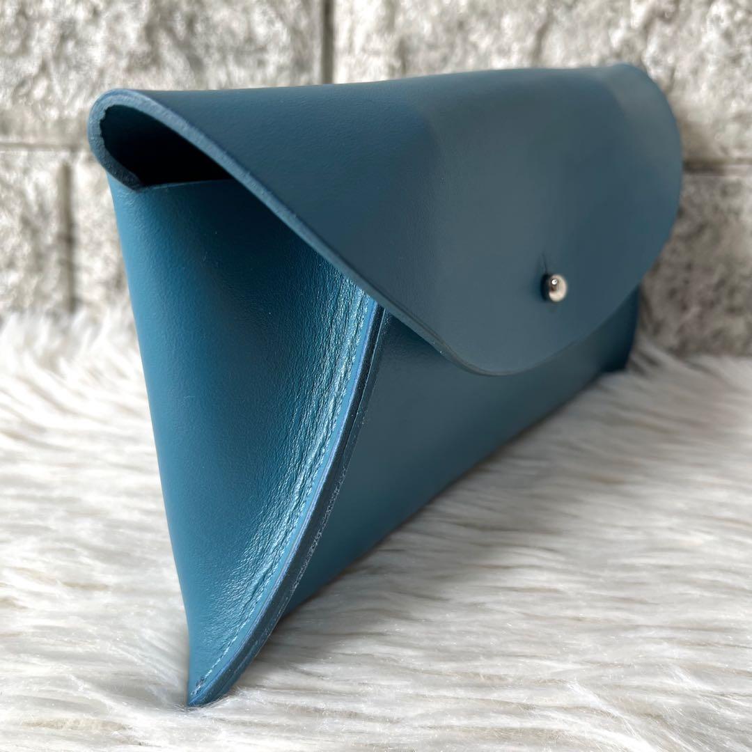 【新品未使用】マヌエラ　レザー　ポーチベルト　2way ショルダーバッグ