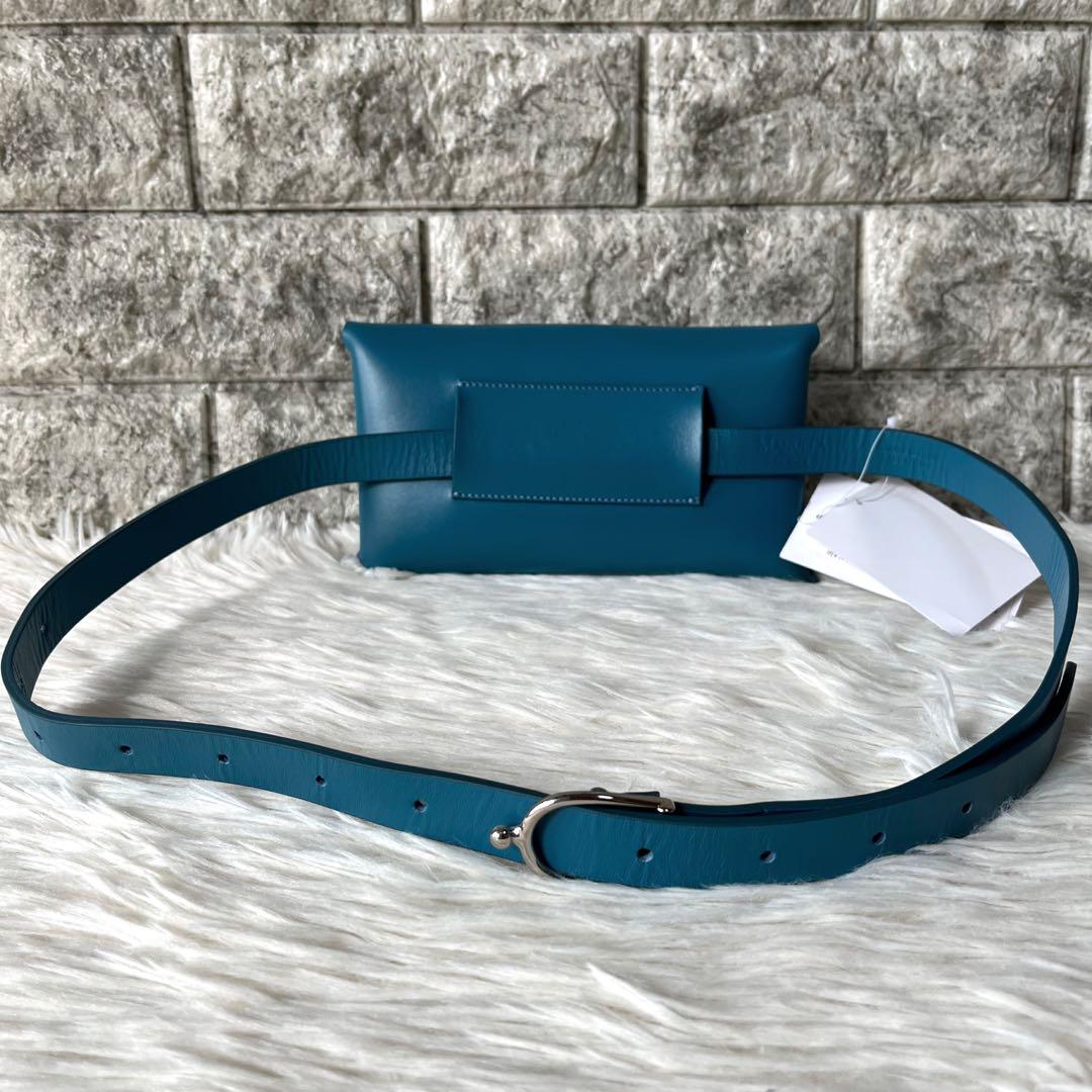 【新品未使用】マヌエラ　レザー　ポーチベルト　2way ショルダーバッグ