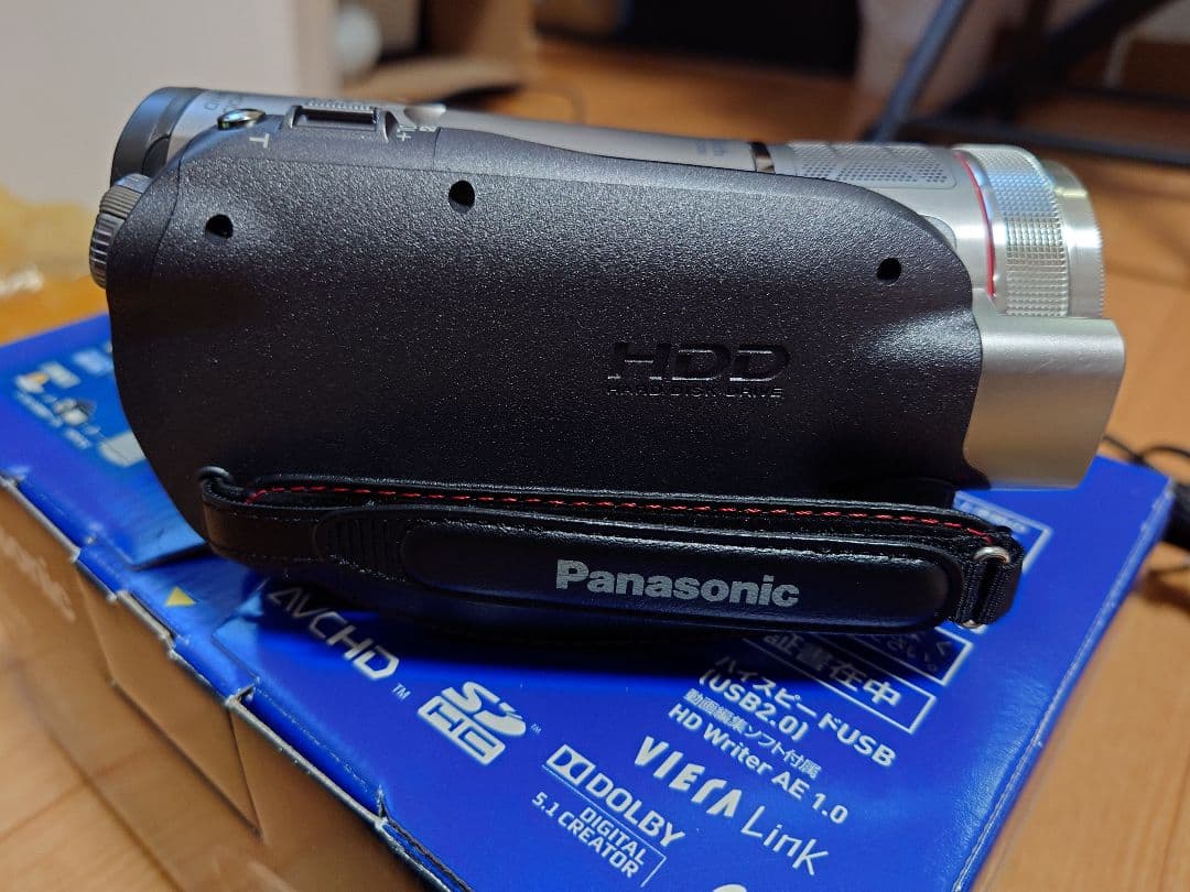 Panasonic　ビデオカメラ　HDS-HS300