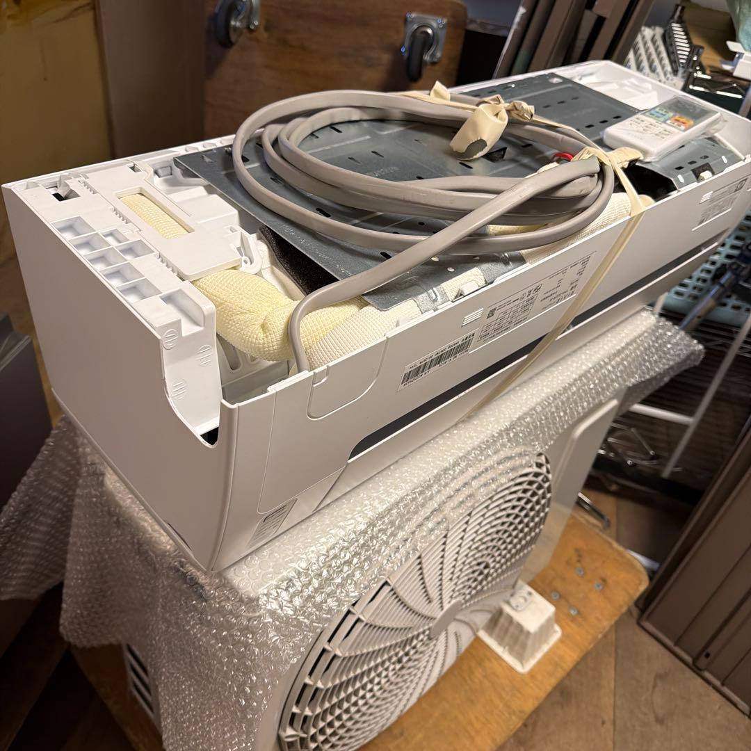 RIAIR エアコン 本体. YHA-S22R-W 2025年式