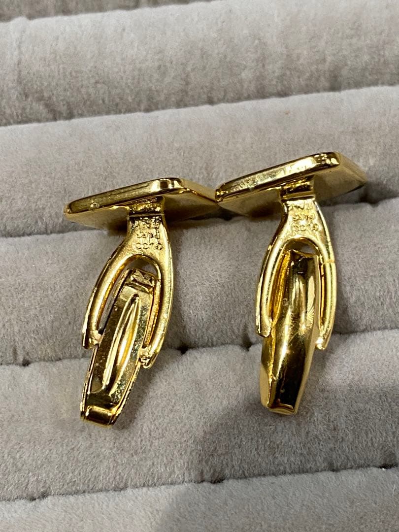 箱付き★希少★グッチ★ネクタイピン ★カフス★ハイブランド★グリーン×レッド