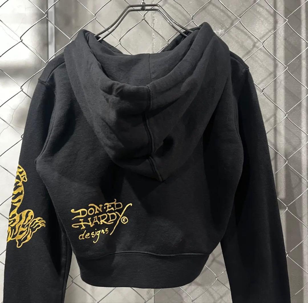 エドハーディー 短丈パーカー