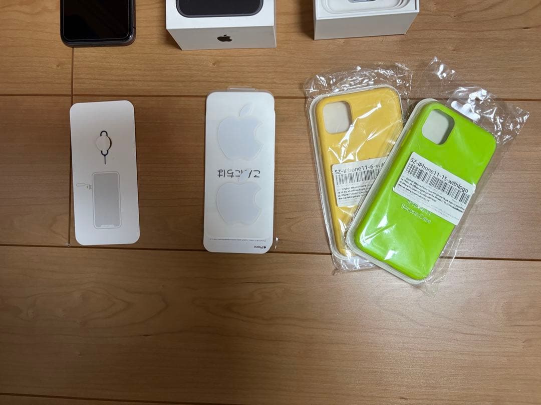 iPhone 11 256GB ブラック SIMフリー 初期化済 おまけケース付