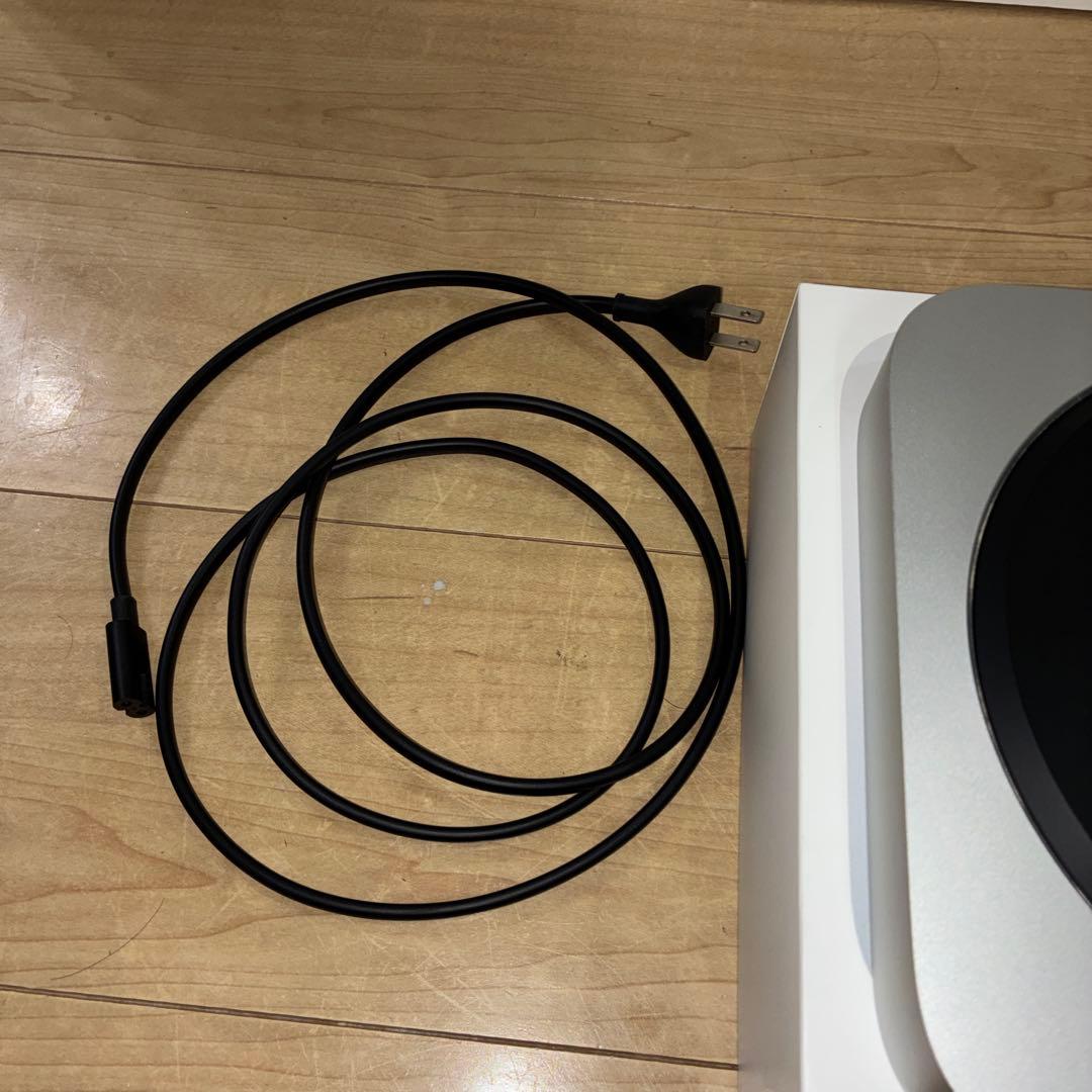 Mac mini/Apple M1/メモリ 16GB/SSD 512GB