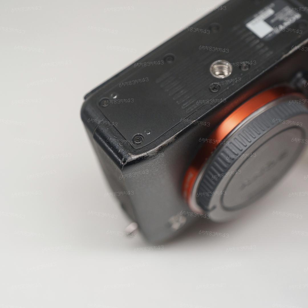 か*ー様 α7Ⅲ（ILCE-7M3）ボディ ★おまけMFレンズ付き