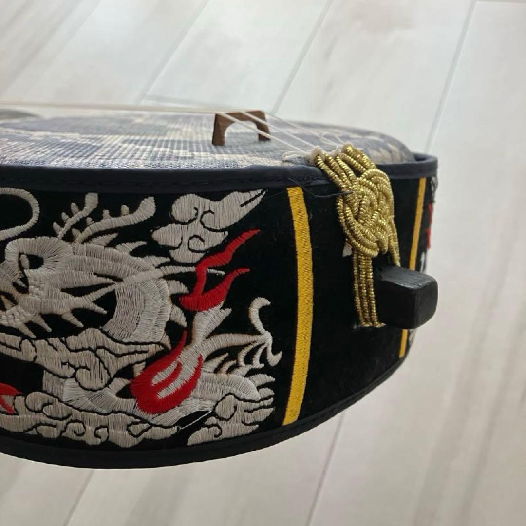 三線 本体 爪(バチ) 工工四(楽譜)付き