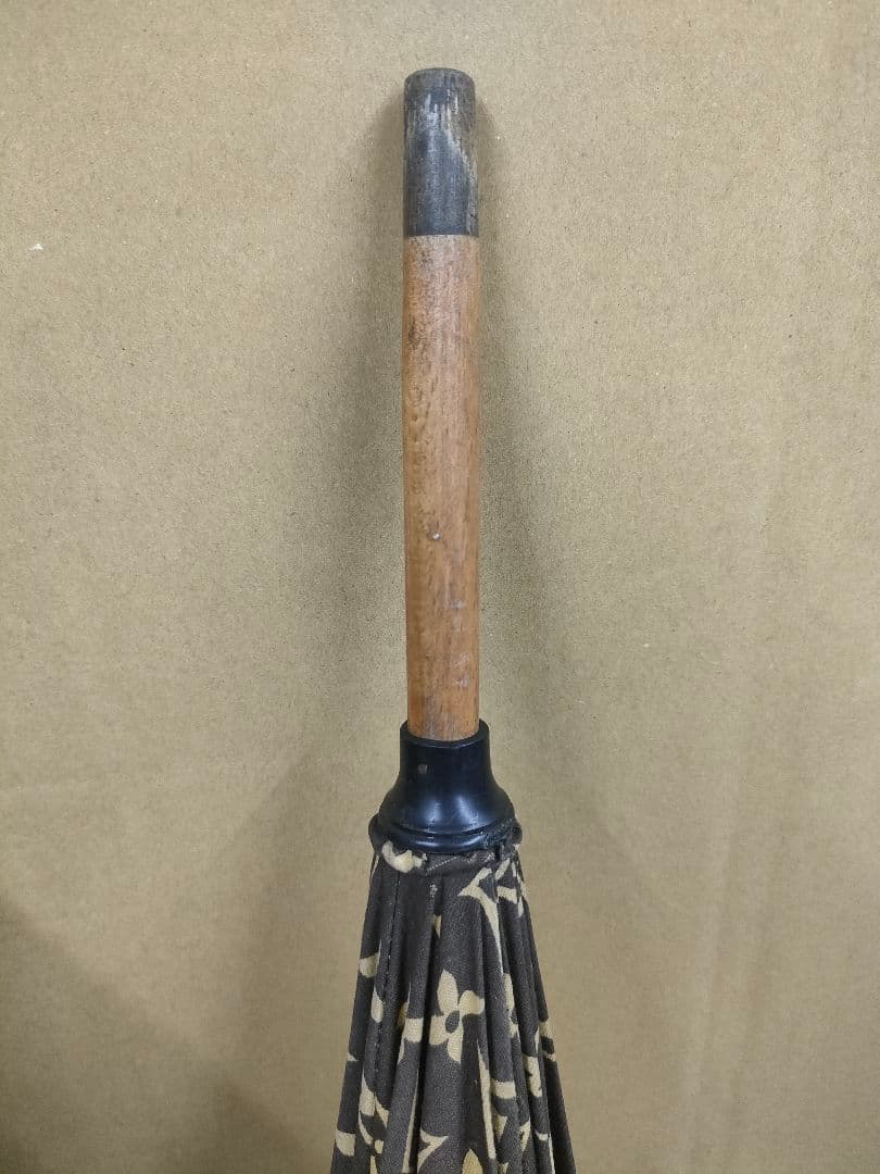 ルイ・ヴィトン モノグラム　傘