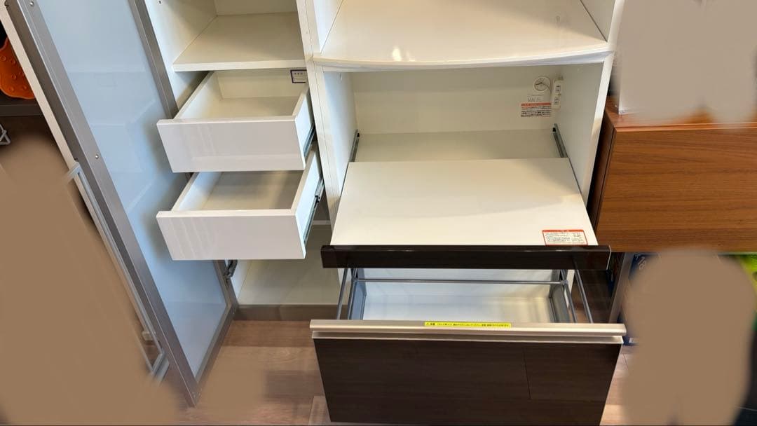 食器棚 (収納キャビネット) 木製 ガラス