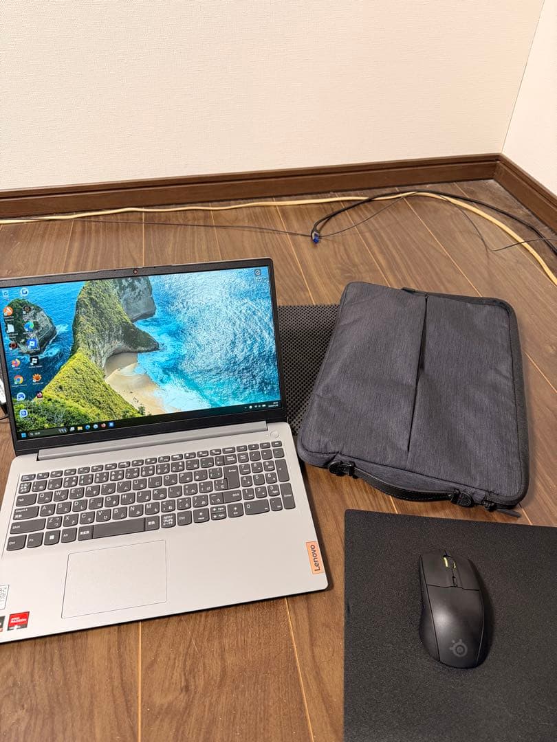 Lenovo ideapad ノートPC 美品　レノボ