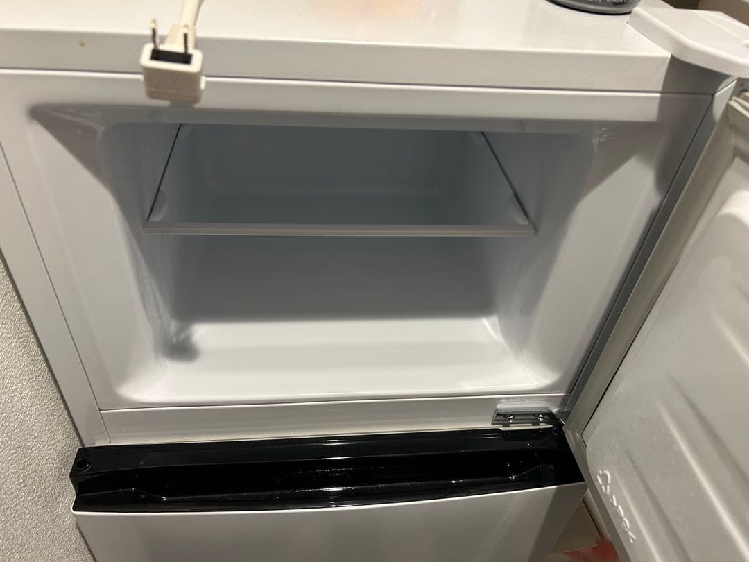 Hisense 2ドア冷蔵庫 HR-B12E2W 1月半ば発送※１週間後出品終了
