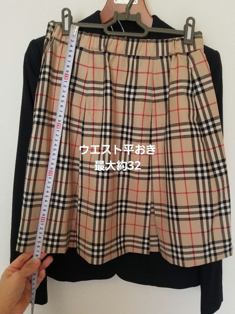 新品未使用含　バーバリーフォーマル高級シルクリボンタイ希少レトロ ベージュ 美品