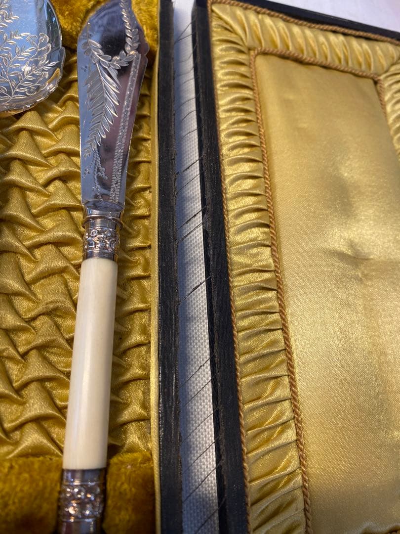 アンティーク　ヨーロッパ カトラリー3点セット