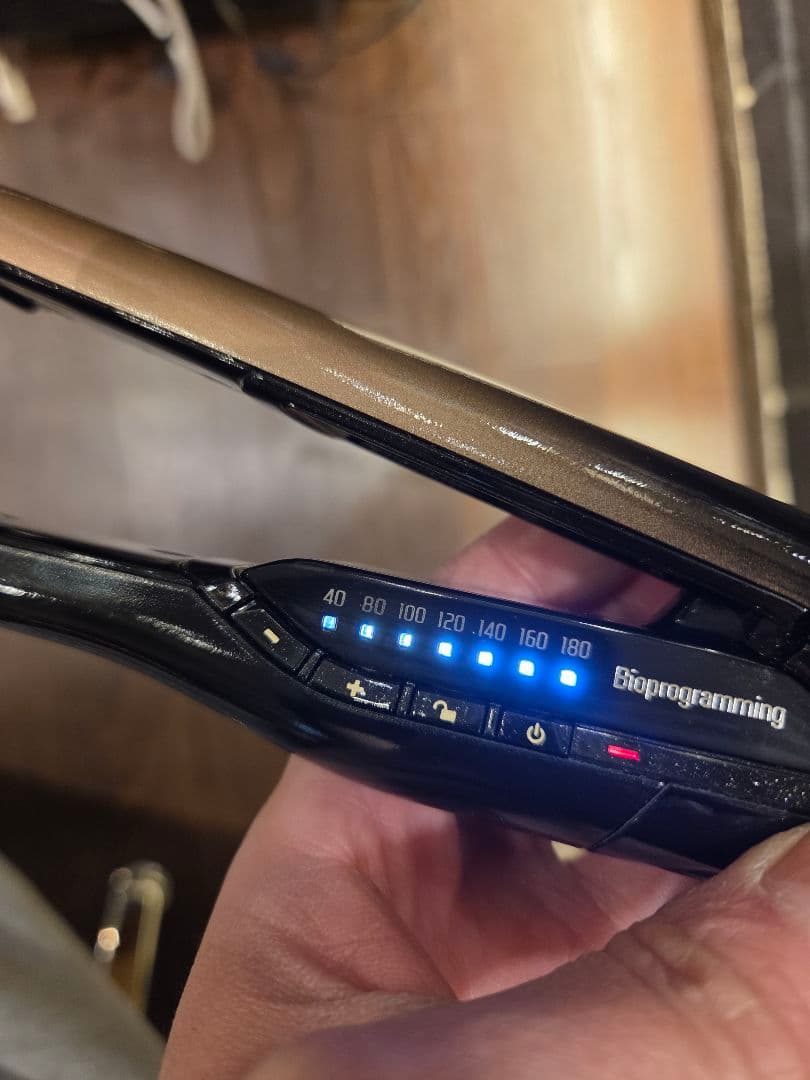 リュミエリーナ ヘアビューロン 4D ストレート