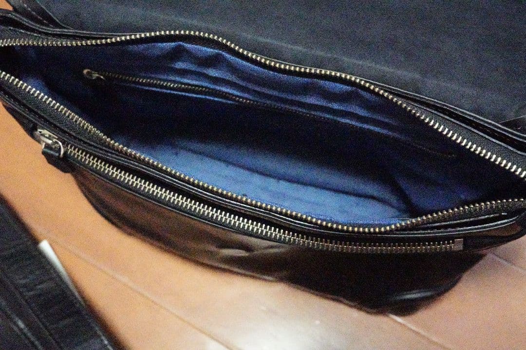 FIVE WOODS メッセンジャーバッグ プラトウ ブラック