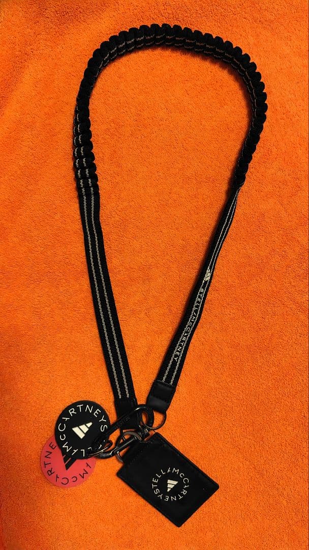 adidas by Stella McCartney ランヤード 黒 ブラック