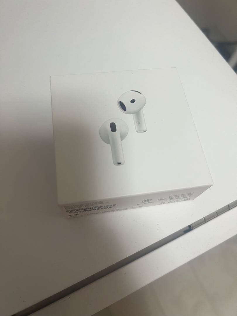【新品・未使用】Apple AirPods 4 MXP93J/A