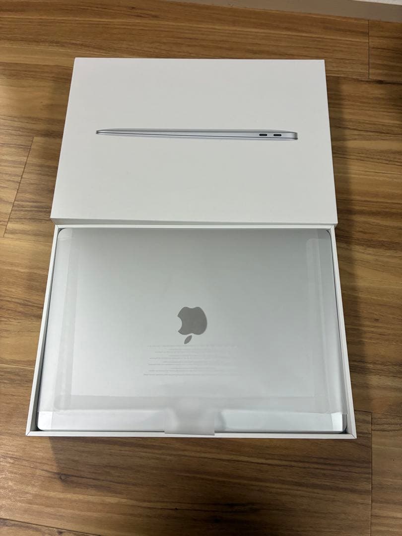 最大容量100%MacBook Air M1 13インチ256GBシルバー