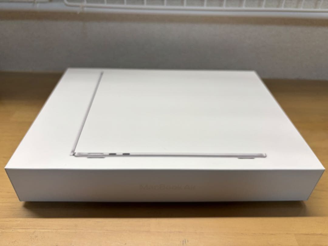 極美品 MacBook Air 13インチM2 スターライト