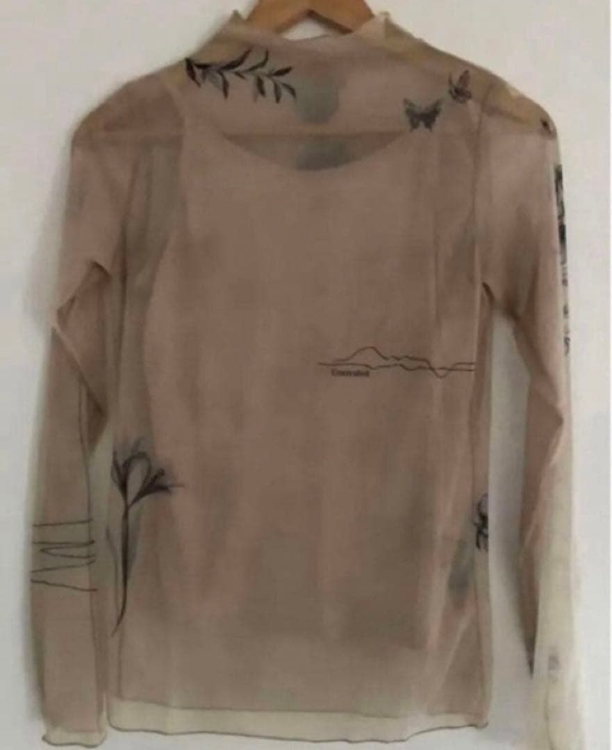 トップス MEDI FLOWER TATTOO SHEER TOP