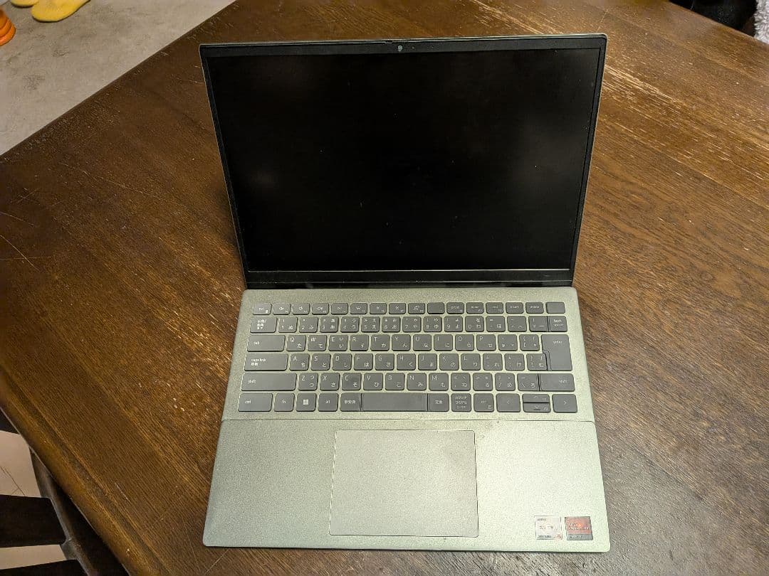 o*e様 Dell Inspiron シルバー ノートPC 本体