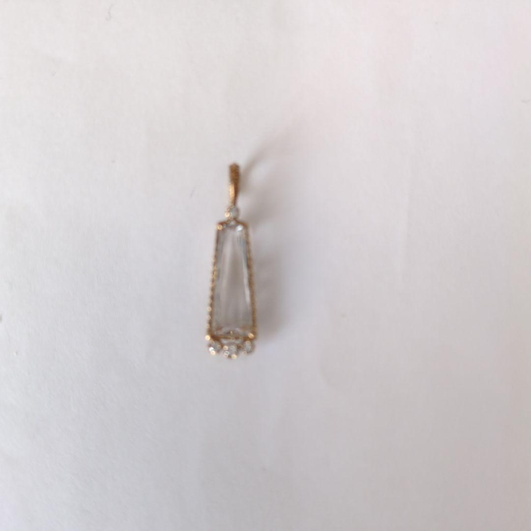 アガット　クリスタルとダイヤモンドのチャーム