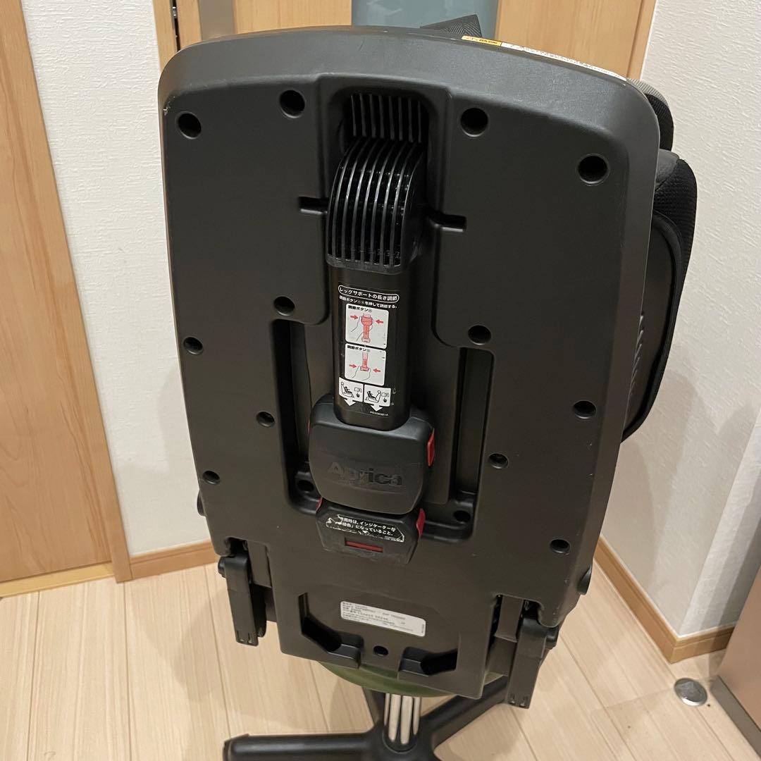 Aprica アップリカ クルリラ isofix チャイルドシート ブラック