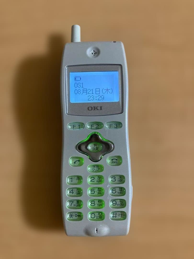 2022年製 OKI UM7700 PHS&充電器セット 1台分 中古